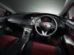 Check spelling or type a new query. Honda Civic Type R Spezifikationen Fotos 2008 2009 2010 Autoevolution In Deutscher Sprache
