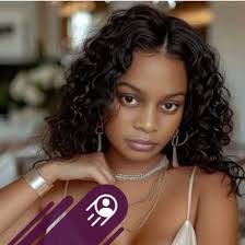 Nettie Fields's Instagram, Twitter & Facebook