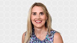 Annette Chase's Instagram, Twitter & Facebook