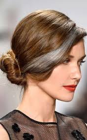 Coiffure mariage cheveux mi longs 40 coiffures de mariage rock. Coiffure Mariage Invitee Chignon 40 Coiffures De Mariage Rock Ou Sages Elle