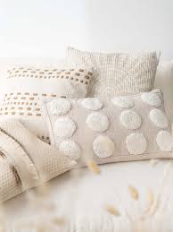 Notre Selection Deco 2020 Chez Maisons Du Monde En 2020 Decoration Naturelle Coussin Maison Du Monde Maison Du Monde