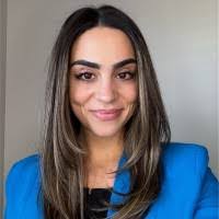 Lori Shellenberger's Instagram, Twitter & Facebook