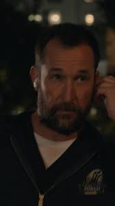 I clock in, I clock out. #ThePitt