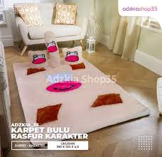 Karpet karakter frozen biru, karpet karakter frozen ungu, gambar karpet karakter, karpet karakter doraemon, karpet karakter hello kitty, karpet karakter frozen pink, jual karpet rasfur karakter frozen murah 500 ribu 2 set. Jual Karpet Bulu Rasfur Karakter 180 X 120 X 4 5 Cm Adzkia Premium Terbaru Juli 2021 Blibli