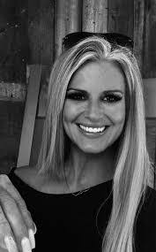 Tammy Gunter's Instagram, Twitter & Facebook