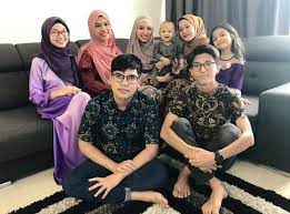 Download lagu aziz m osman and noraliah lee hari raya mp3 gratis dalam format mp3 dan mp4. Ara Petah Confident Rupanya Ini Aziz M Osman Buat Kongsi Tip Dalam Pa Matv Pa Ma