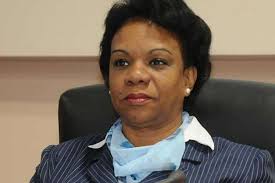 Say something in Spanish: Code switching for an Afro-Cubana in a mixed  Millennial era