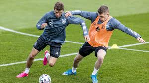Born 13 september 1989) is a german professional footballer who plays for bundesliga club bayern munich and the germany national team. Euro Thomas Muller Will Ambitionierte Rolle Im Dfb Team Katalysator Der Den Turbo Zundet Eurosport
