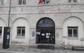 Lors du gt calendrier la cgt finances publique a demandé à la dg pourquoi aucun tableau d'avancement n'était encore paru malgré l'arrêté gt du 28 juin 2021 : Fusion Des Services Des Impots Des Particuliers De Besancon Le Centre De Chamars Ferme Du 7 Au 9 Janvier 2019 Macommune Info