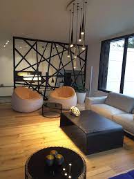 Symbole de l'évolution de notre société et de son rapport à l'environnement, la maison contemporaine se libère des cloisons et des murs. Amenagement D Une Maison Contemporaine Photo De Mdi Amenagement Interieur Saint Meen Le Grand Deco Maison Idee Deco Maison Deco Maison Interieur