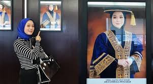 Vivy yusof dikecam kantoi tiru idea design tudung kekasih qi razali nak ciplak pun agak agaklah. Terima Kasih Ybhg Datin Vivy Yusof Atas Khidmat Bakti Sebagai Ahli Lembaga Universiti Uitm The Reporter