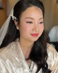 Bride make up Make up artist: Diep Lam Hair: Diep Lam #adelaide  #makeupadelaide #adelaidemakeupartist #bridaladelaide #makeupbridesmaid  #makeupbridal