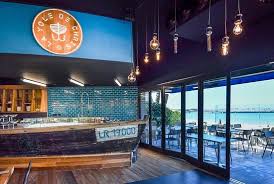 Le port de pornic a rendu visite au port de la rochelle, à l'occasion de la 47ème édition du grand pavois. La Yole De Chris La Rochelle Menu Prices Restaurant Reviews Tripadvisor