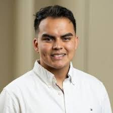 Lester Mejia's Instagram, Twitter & Facebook