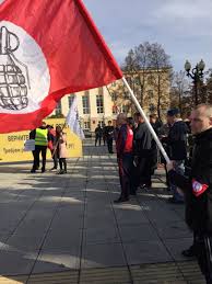 Согласованный митинг «против задержаний и репрессий и изменения выборного законодательства в госдуму» прошел в центре казани на площади тысячелетия. Miting V Kazani