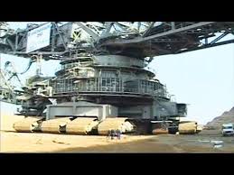 The Largest Land Vehicle Ever Bagger 293 Bucket Wheel Excavator Youtube Excavator Bagger Bagger 288