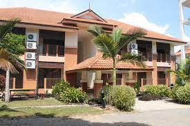 Jujur aku cakap yang sebelum ni aku tak tau sangat pasal de palma eco resort kuala selangor ni. Hotel De Palma Kuala Selangor Malaysia Booking Com