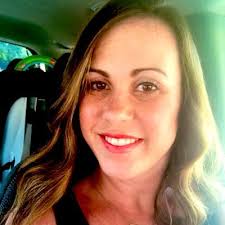 Lesley Groves (@lesleygroves757)