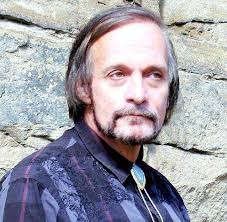 Earthquake indicators shake up conventional thinking