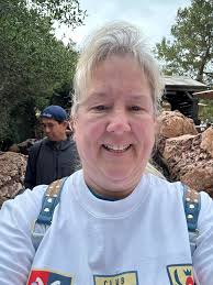 Disneyland morning visit and Trader Sam's Tiki Bar stop