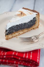 Maybe you would like to learn more about one of these? Mohn Marzipan Kuchen Mit Baiserhaube Feed Me Up Before You Go Go