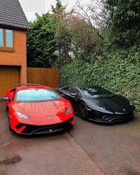 Lamborghini Huracan Performante Painted In Rosso Mars W Tricolore Stripes Along The Doors And A Lamborghini Aventad Super Cars Lamborghini Gallardo Sports Car