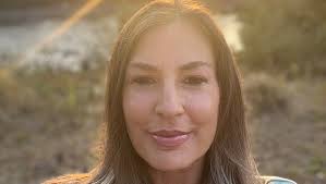 Fundraiser for Dawnelle De Marco by Jessica Seibert Rorick : New teeth for  Dawnelle