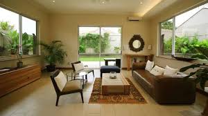 Furnitur yang tampak lekat seperti rak gantung yang bisa dengan mudah didapatkan dan berfungsi menjadi wadah penyimpanan yang berguna. Inspirasi Desain Interior Rumah Dengan Sentuhan Unsur Kayu Lifestyle Liputan6 Com