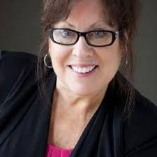 Eileen Cramer (@CMCct)