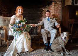Online photo proofing, automated email marketing Wedding Amid Covid 19 Uk Couple Spends 2000 To Create Cardboard Cut Out Guests
