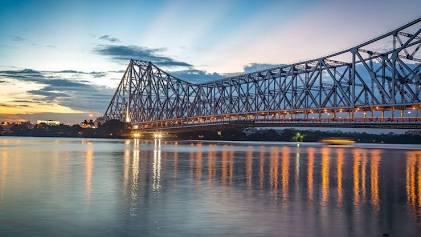 Howrah Bridge across the Hooghly, AI generated