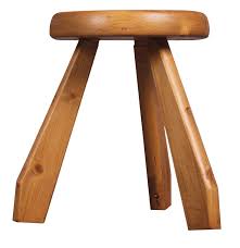 Momager Kris Jenner Gives Ad A Tour Of Her Never Before Seen Hidden Hills Home Monochromatic Room Kris Jenner House Farrow And Ball Paint