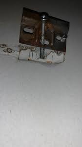 How to hang a bathroom cabinet on plasterboard wall. Kitchen Unit Fell Of Wall Overclockers Uk Forums