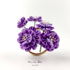 Kaika Ato 山茶茶 紫 五件組 つまみ細工花簪 花開了手藝鋪 髮飾 Pinkoi In 2020 Floral Rings Floral Flowers