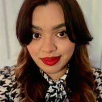 Heidi Rios's Instagram, Twitter & Facebook