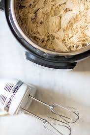 Perfectly Cooked Juicy Breasts Made In The Pressure Cooker This Instant Pot Chicken Recipe Is The Best Wa In 2020 Instant Pot Recipes Instant Pot Instant Pot Chicken