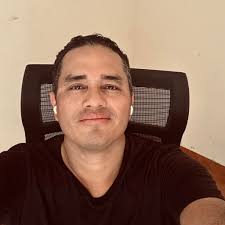 Nayib Bukele, ¿Héroe o Villano?