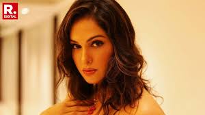 Isha Koppikar Reveals How She Felt About Not Reprising Her Role In Don 2