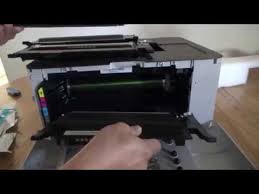 كما أنها خفيفة إلى حد ما. ØªØ¹Ø±ÙŠÙ Ø·Ø§Ø¨Ø¹Ø© Ø³Ø§Ù…Ø³ÙˆÙ†Ø¬ Xpress Multifunction