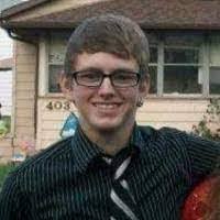 Darron Holts's Instagram, Twitter & Facebook