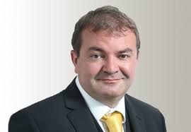 Craig Ralph (@kingsbarrister)