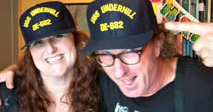 Larry Underhill's Instagram, Twitter & Facebook