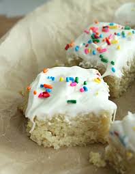 This dangerously simple dessert only requires flour, eggs, and (obviously) nutella. Vanilla Cockeyed Cake No Eggs Butter Or Milk Big Green House Desserts Baked Goods