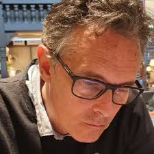 Eva Roig (@mandrasant16)