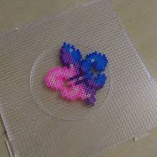 Brincando Com Cores Na Flor De Lis Colors Flordelis Fleurdelis Perler Perlerbeads Pixelart Perler Beads Designs Hama Beads Patterns Perler Beads