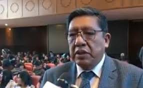 CASO QUELALI: Amplían investigación contra el ex rector interino JORGE  RIVEROS de la UMSA, información en proceso, si tuvieran mayor información  de este rector, envíennos por inbox.  https://m.facebook.com/story.php?story_fbid=9015885658428982&id ...