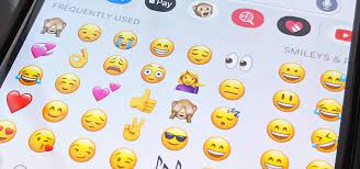 How To Clear Your Frequently Used Recent Emojis From Your Iphone S Keyboard Ios Iphone Gadget Hacks