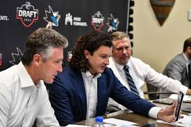 Report, draft class, nhl, ahl, echl, iss hockey, futur consideration, mckeen's hockey, hockeyprospect, the draft analyst, draftsite, recrutes, cross_barr, top 3, top 5, top 10, top 20. Du Owi956fdknm