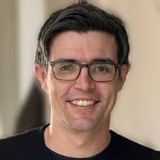 Kelly Topping (@mktgfreelancer)