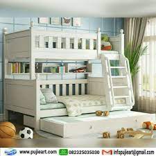 Anak anda pencinta laut atau pantai, dekorasi ranjang mereka jika khawatir anak tak melangkah dengan benar saat menaiki tangga tempat tidur tingkat yang biasanya sempit, desain tempat tidur tingkat. Desain Kamar Tidur Tingkat Minimalis Anak Murah Kota Jepara Desainer Interior Indonesia